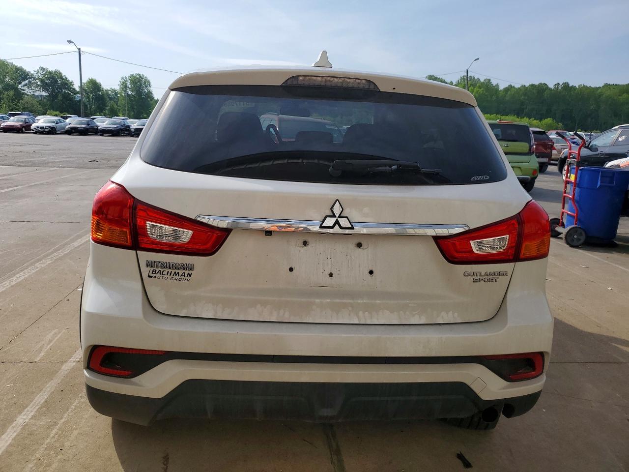 Mitsubishi Outlander Es