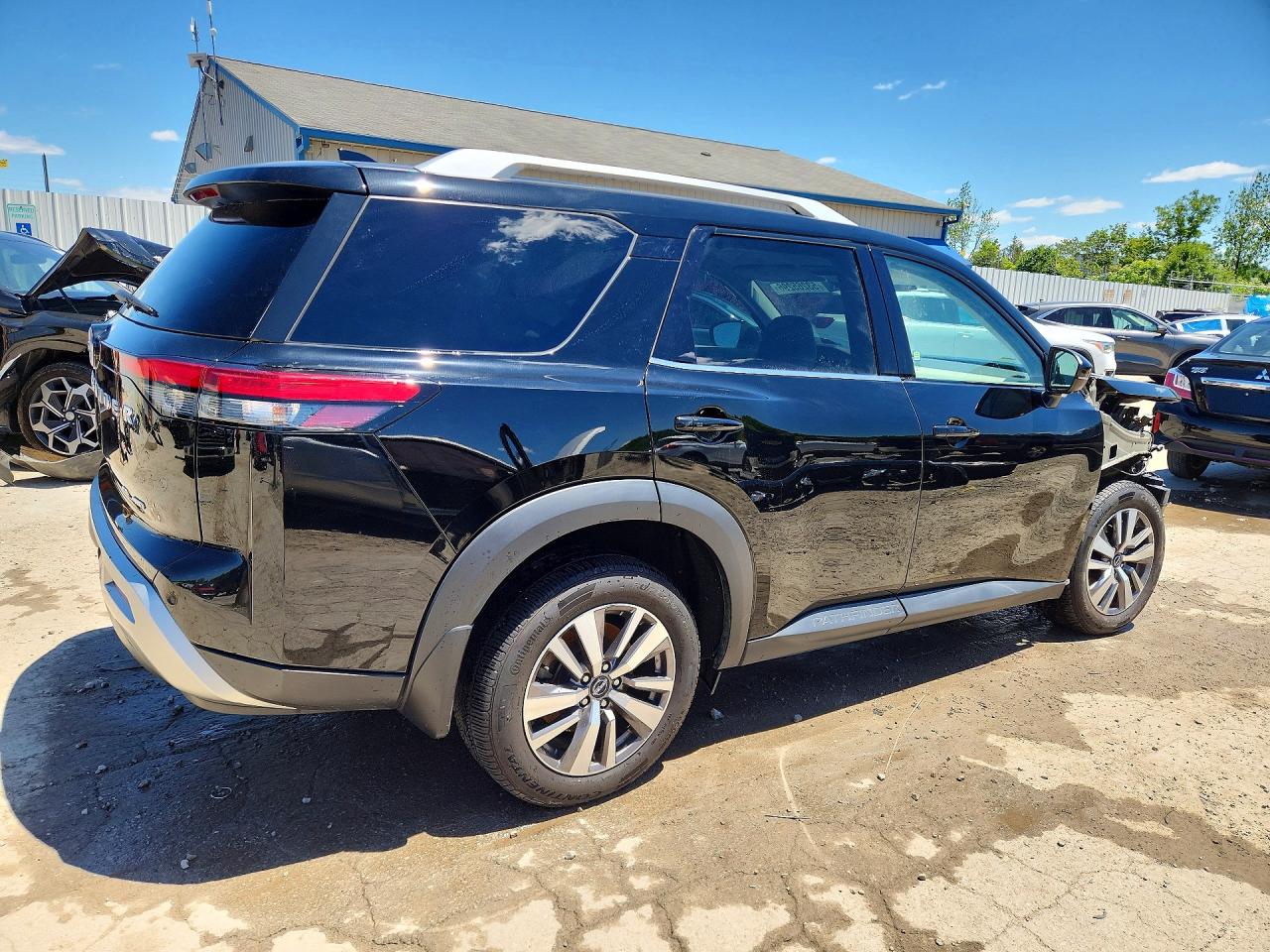 Nissan Pathfinder Sl
