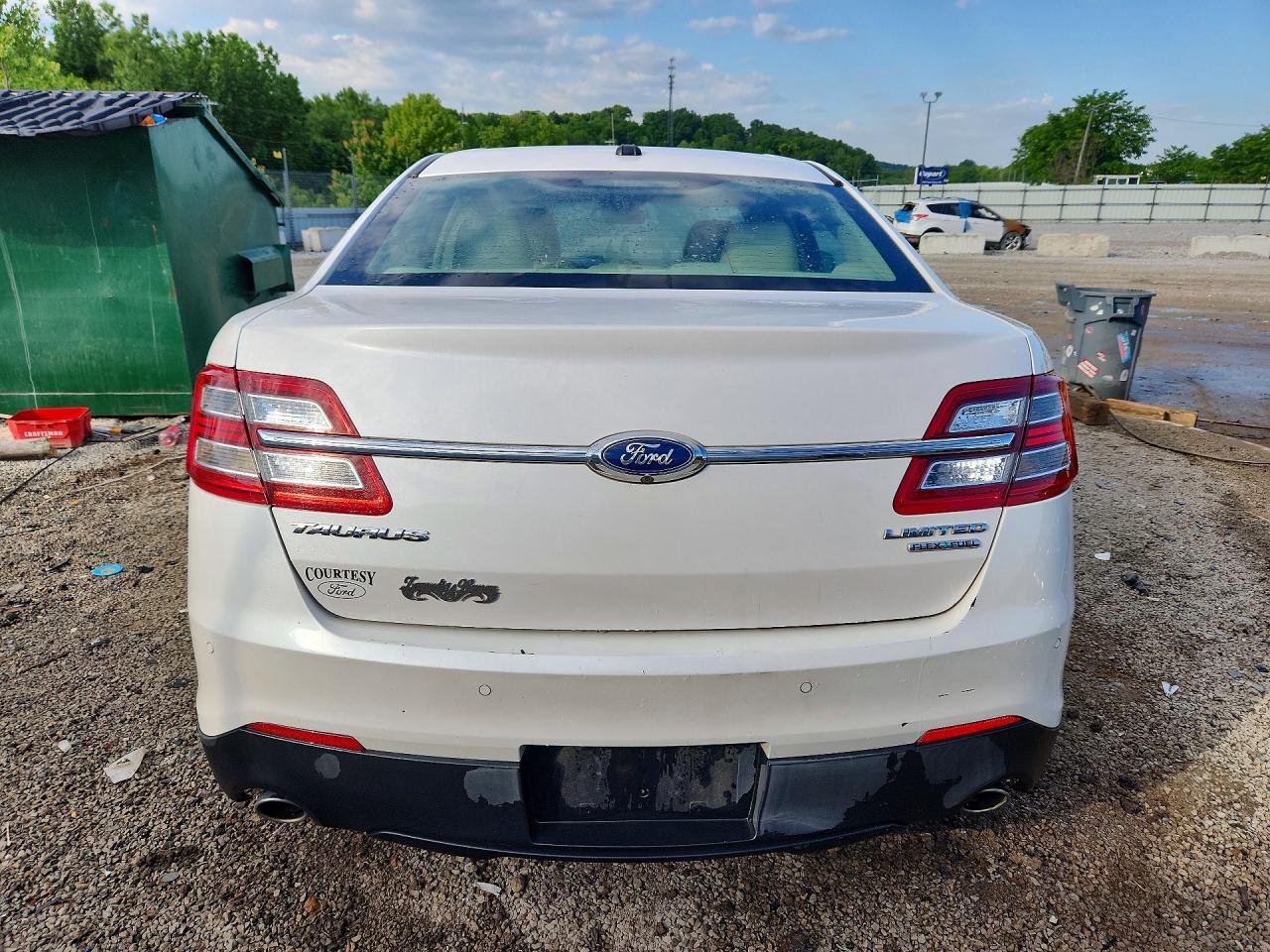 Ford Taurus Limited