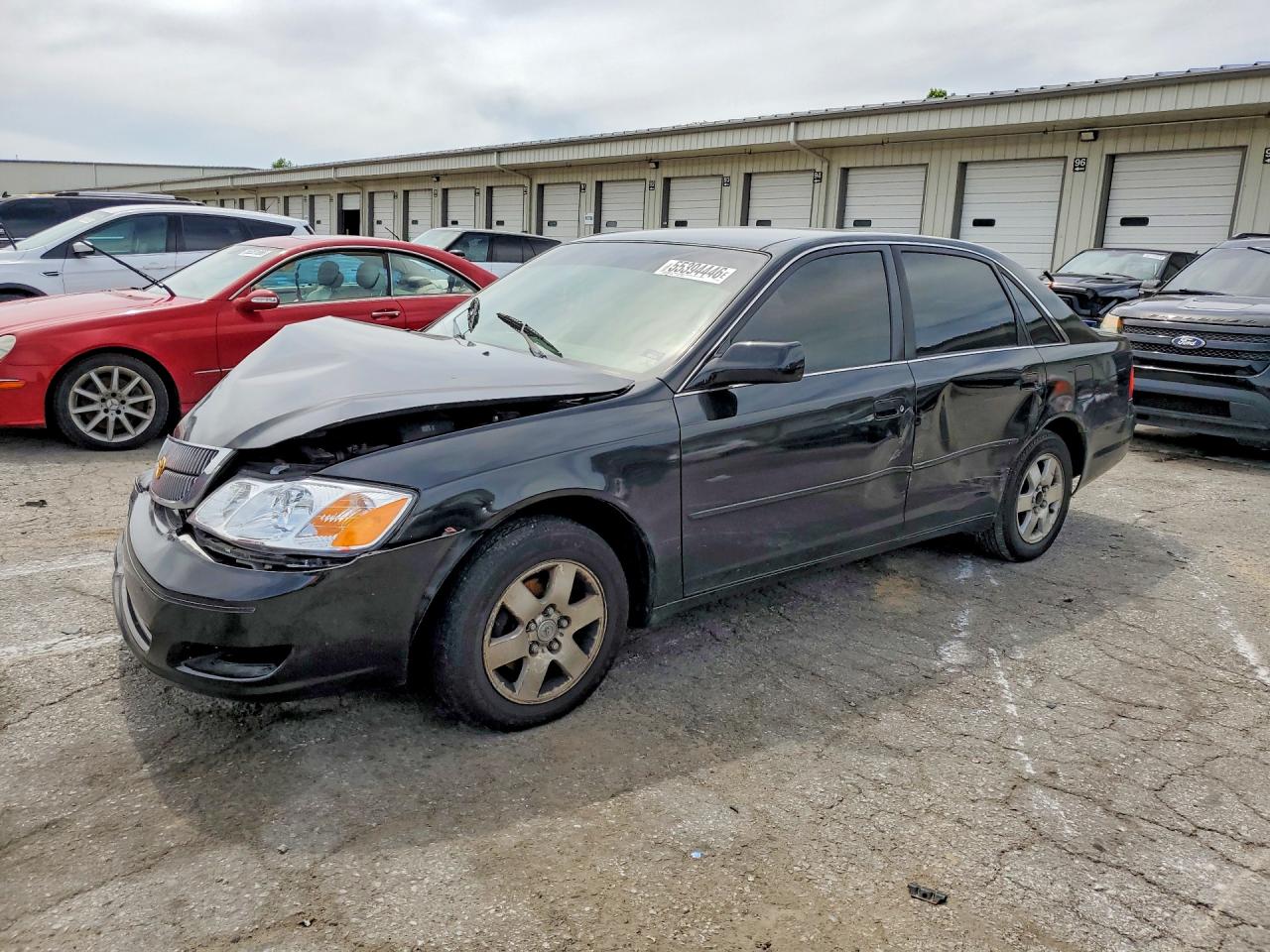 Salvage Toyota Avalon Image