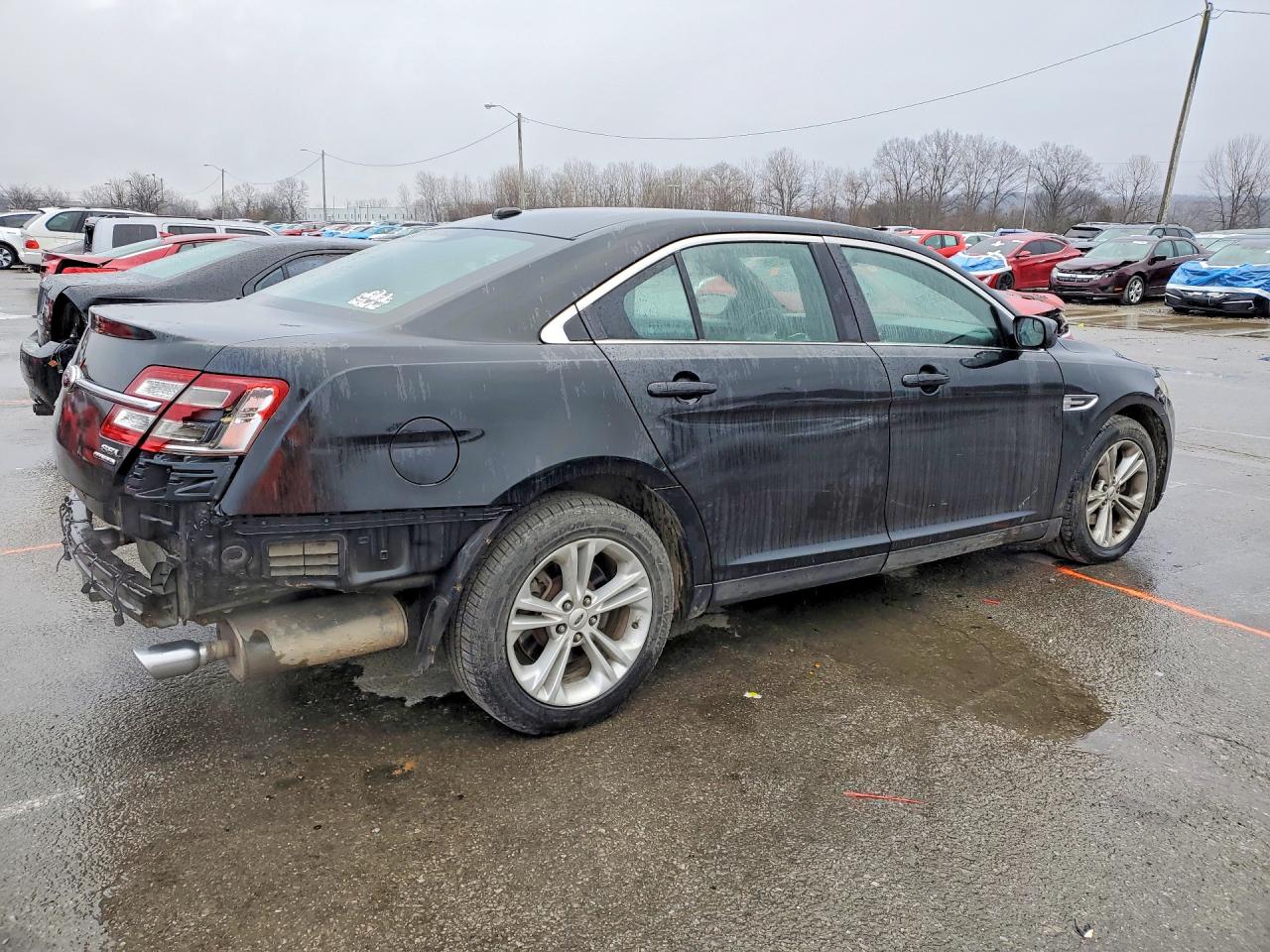 Ford Taurus Sel
