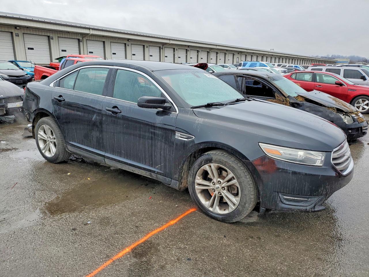Ford Taurus Sel
