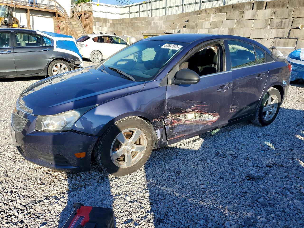 Salvage Chevrolet Cruze Image