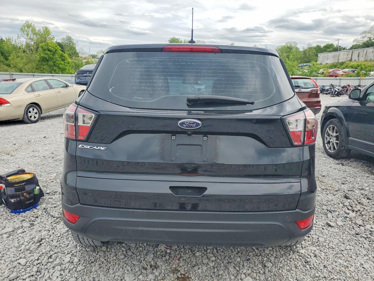 Ford Escape S