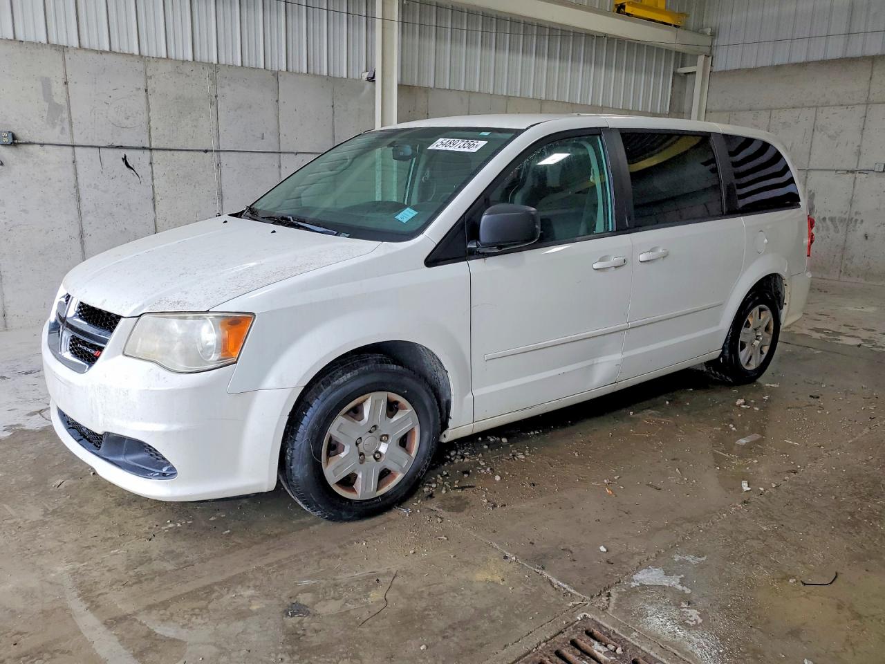 Salvage Dodge Caravan Image