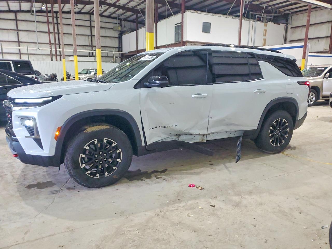 Salvage Chevrolet Traverse Image