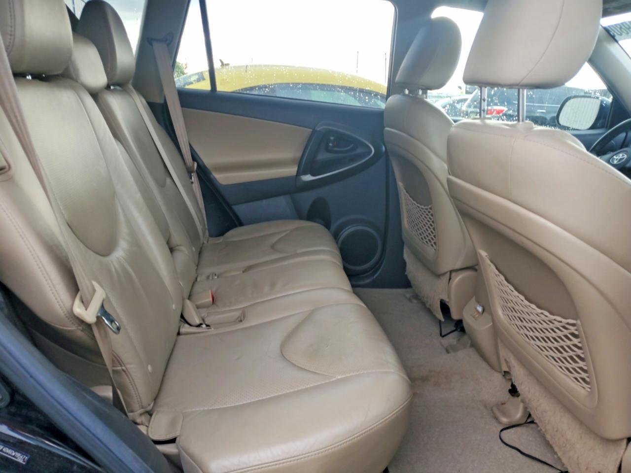 Toyota RAV4 Limited