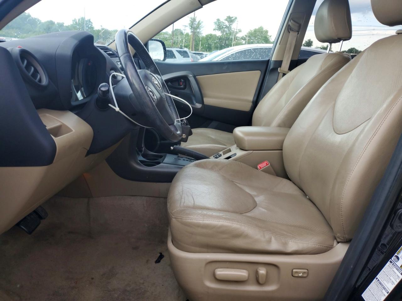 Toyota RAV4 Limited