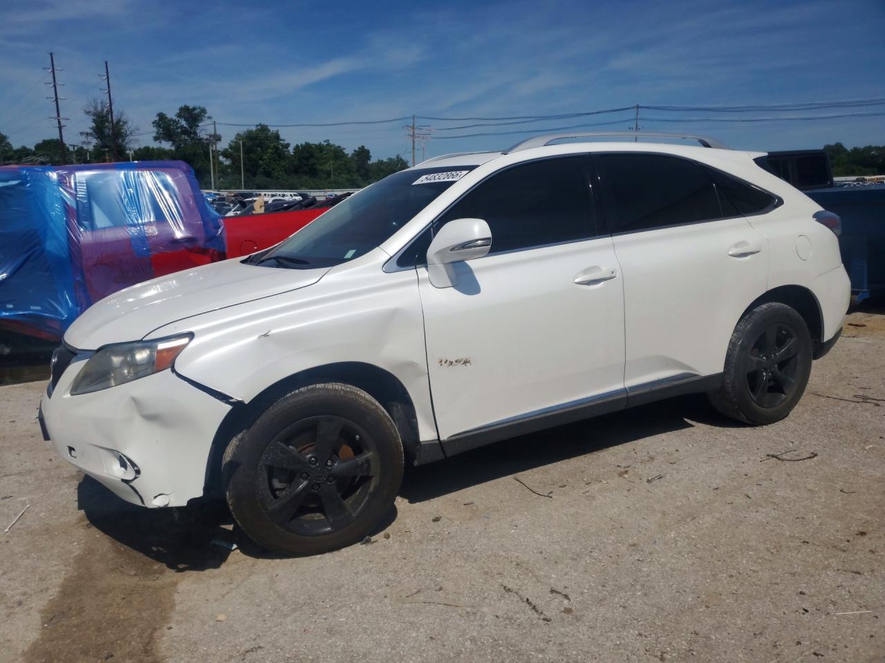 Salvage Lexus RX Image