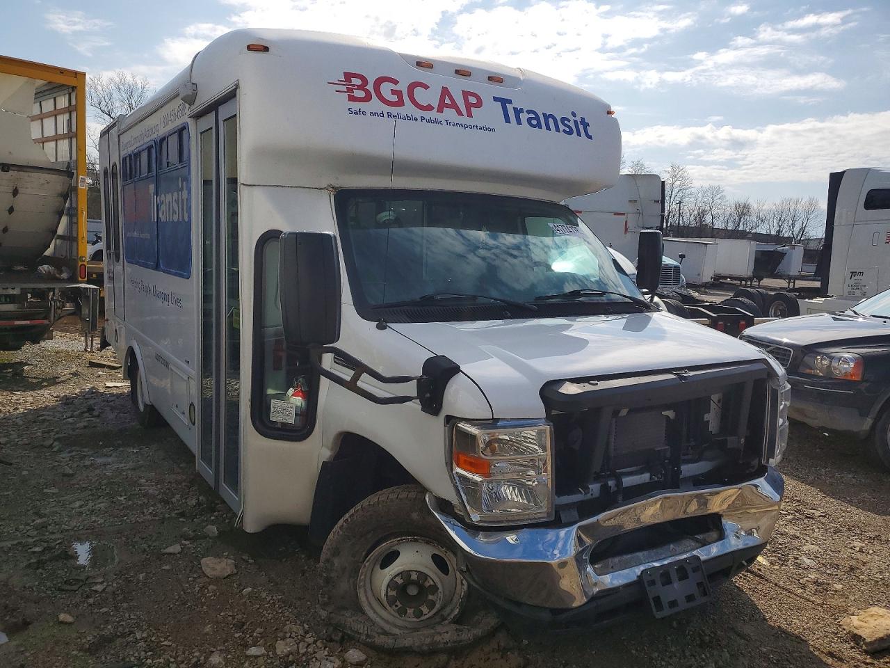Salvage Ford Econoline Image