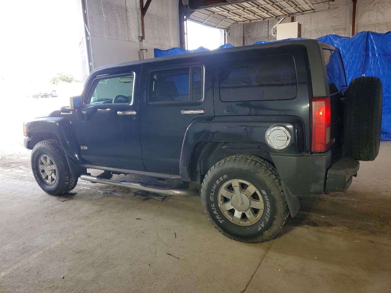 HUMMER H3