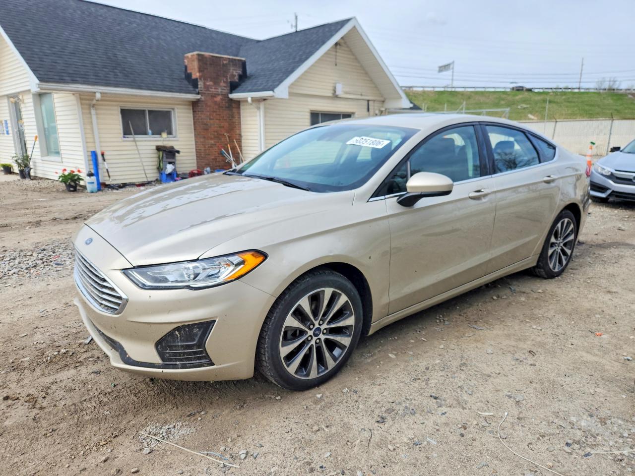 Salvage Ford Fusion Image