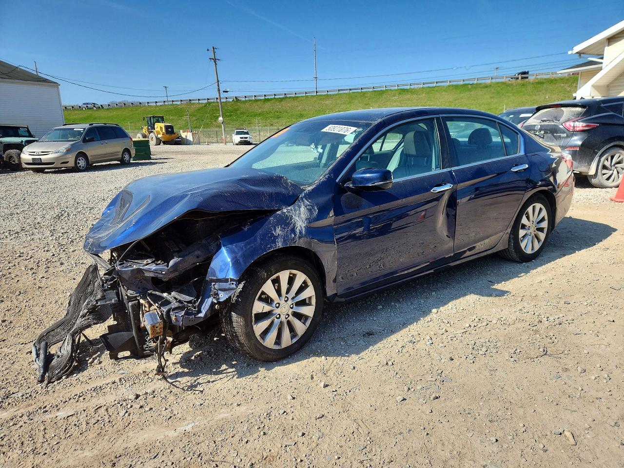 Salvage Honda Accord Image