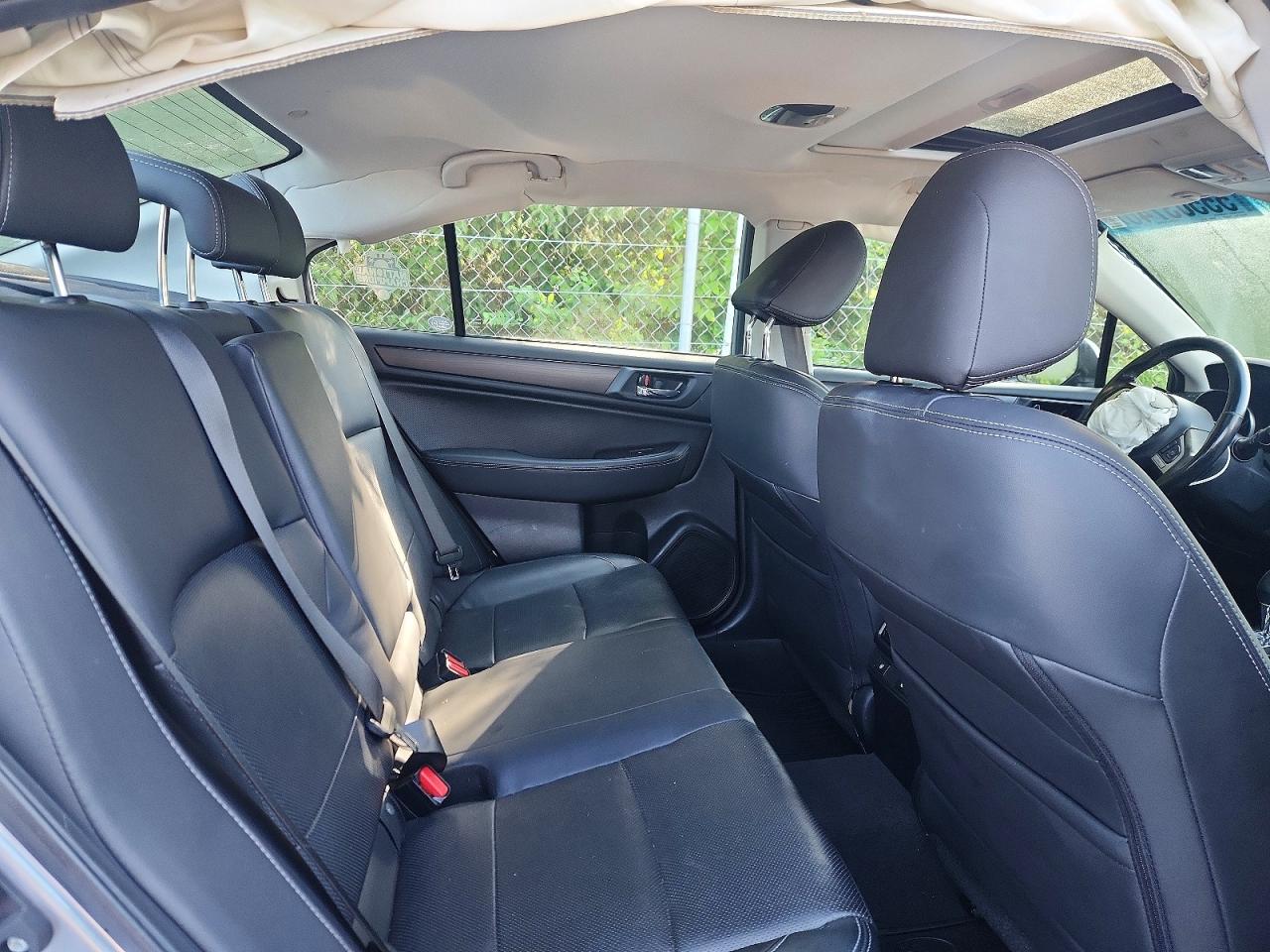 Subaru Legacy 2.5i Limited