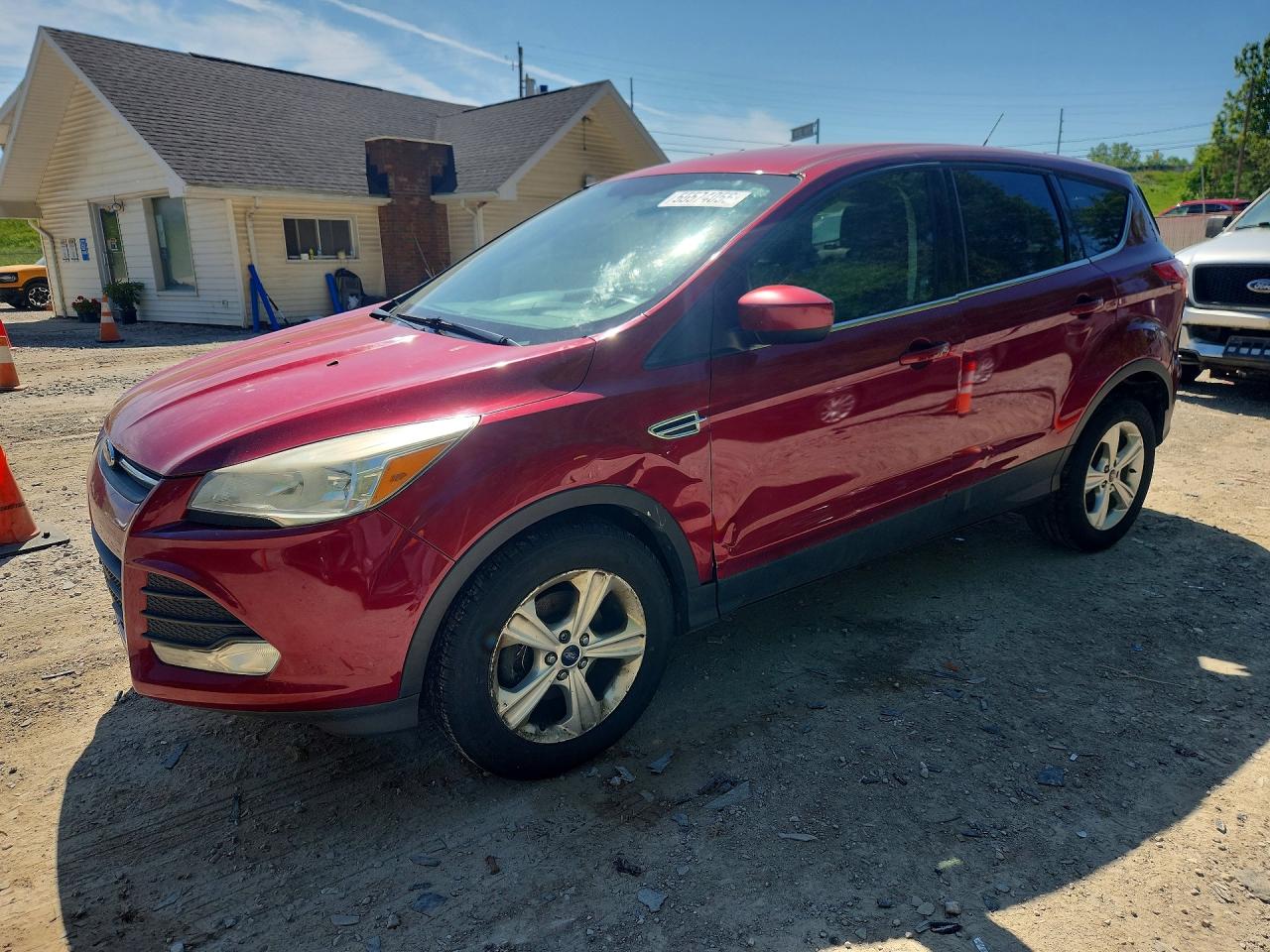 Salvage Ford Escape Image