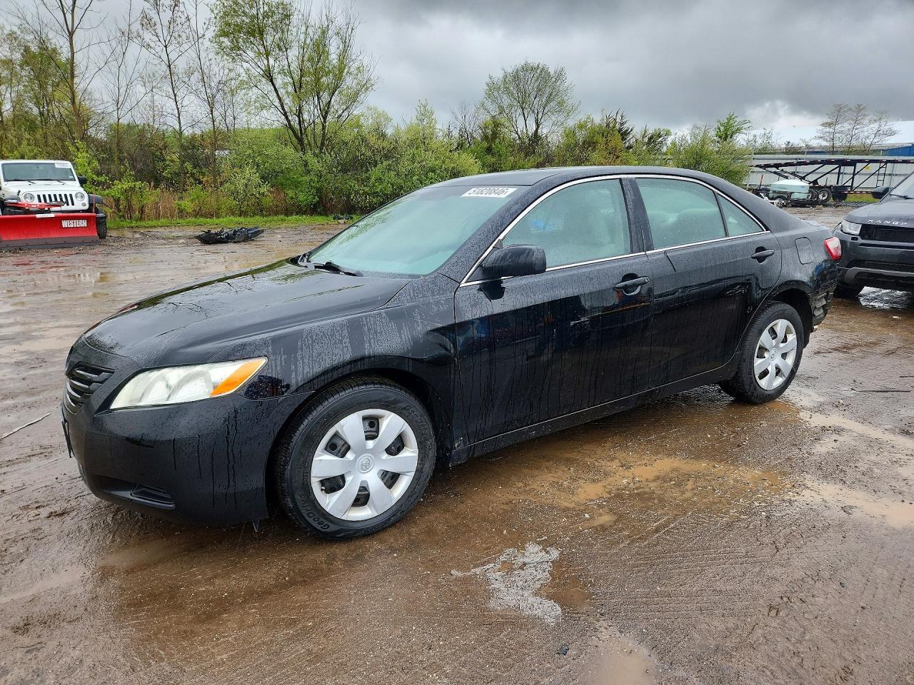 Salvage Toyota Camry Image