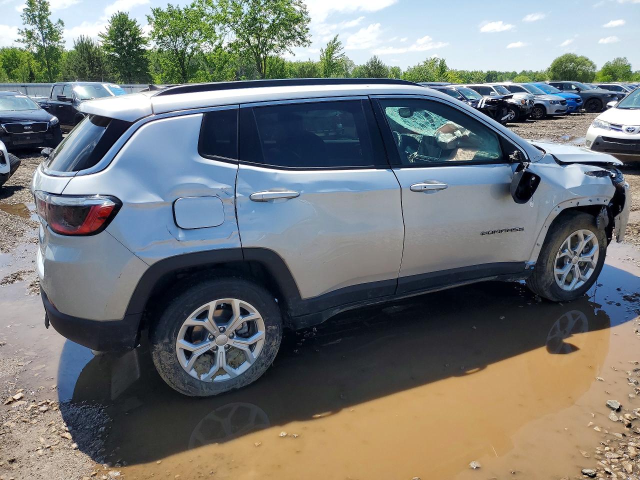 Jeep Compass Latitude