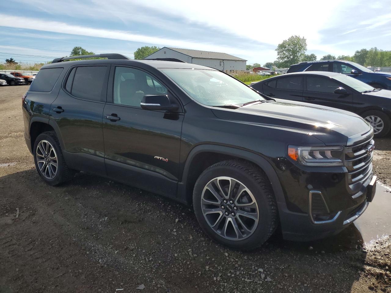 GMC Acadia At4