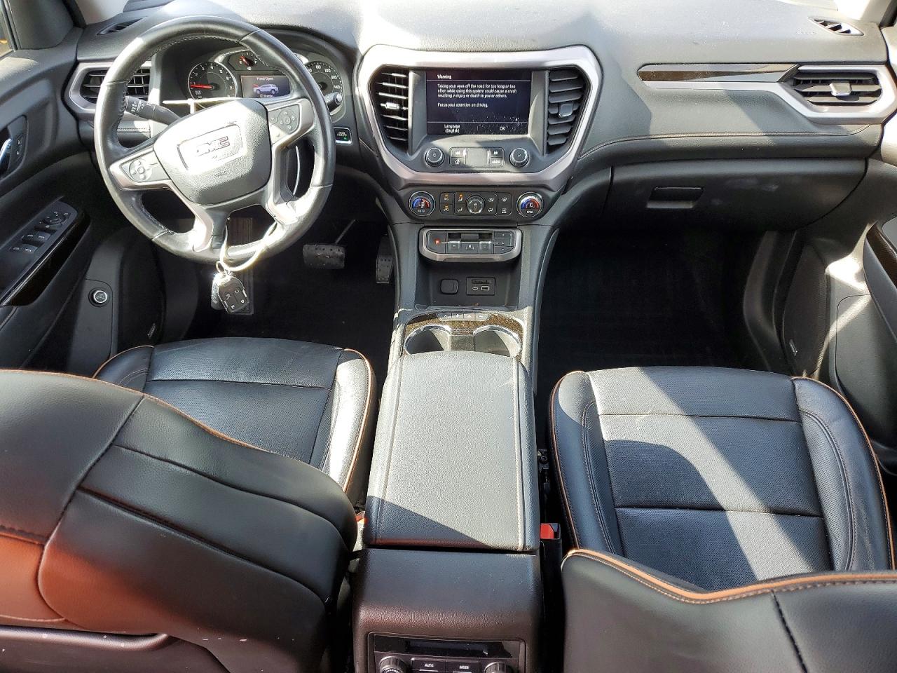 GMC Acadia At4