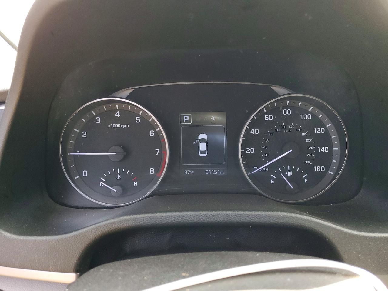 Hyundai ELANTRA Sel