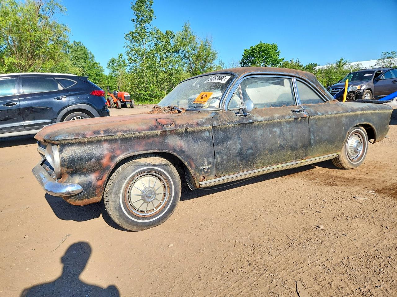 Salvage Chevrolet Corvaire Image