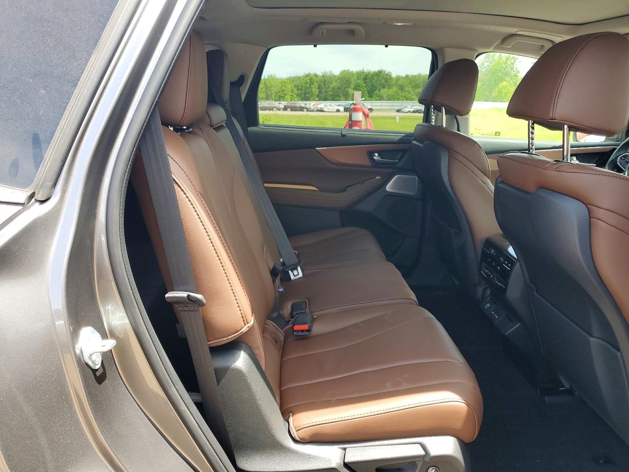 Acura MDX Technology