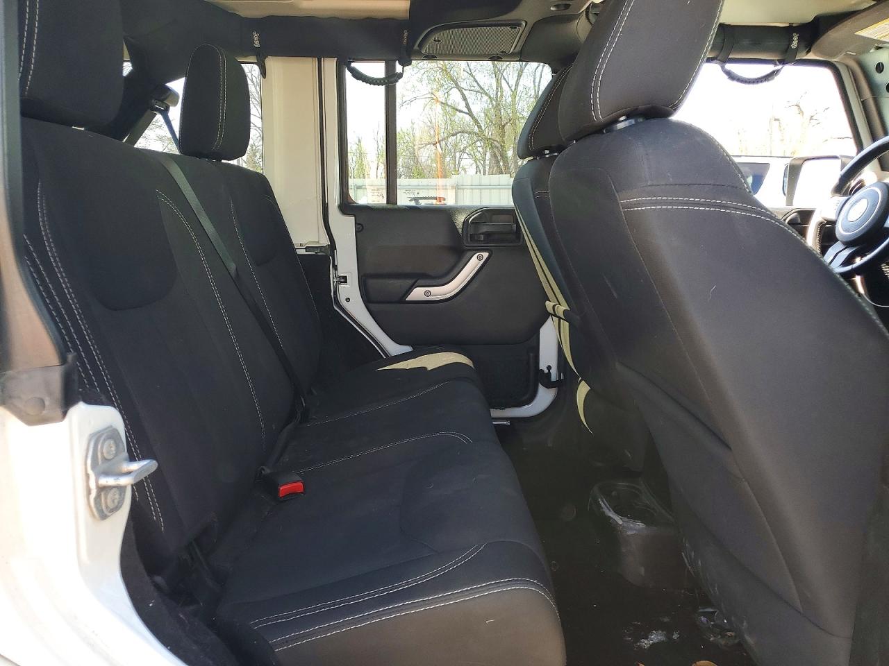 Jeep Wrangler Sahara
