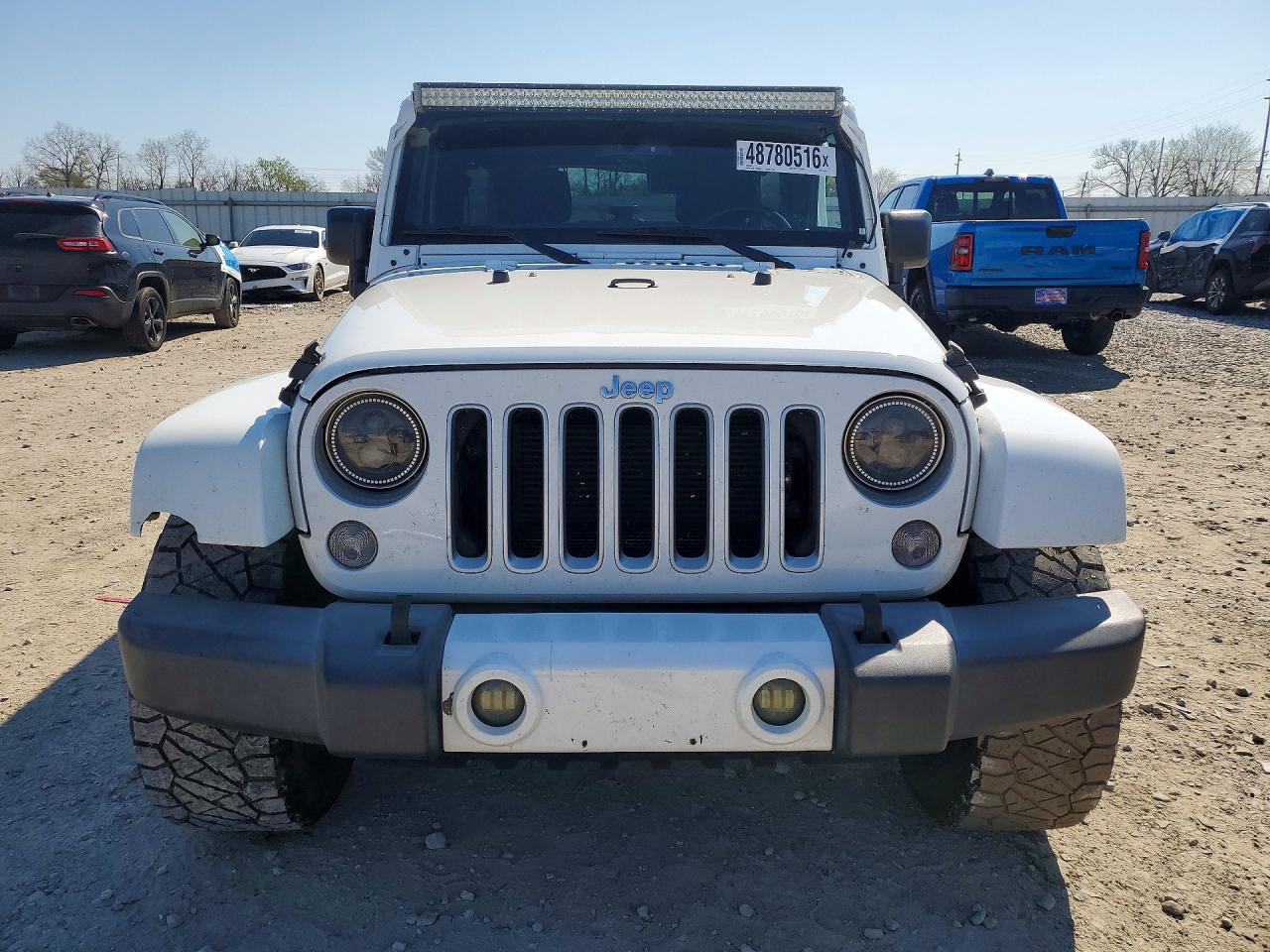 Jeep Wrangler Sahara