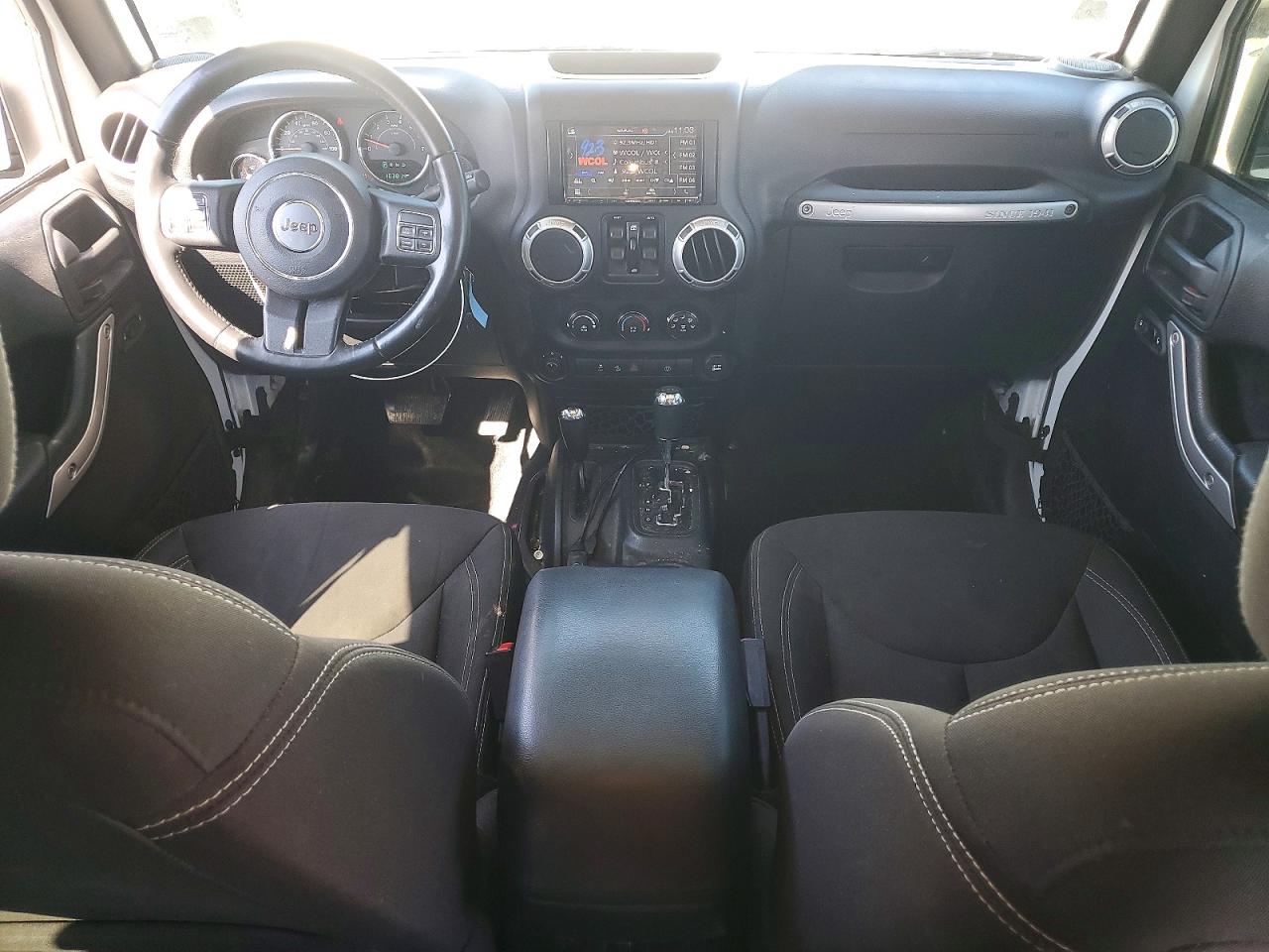 Jeep Wrangler Sahara