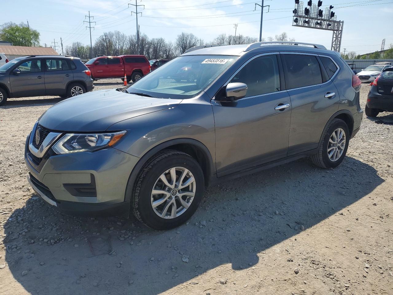 Salvage Nissan Rogue Image