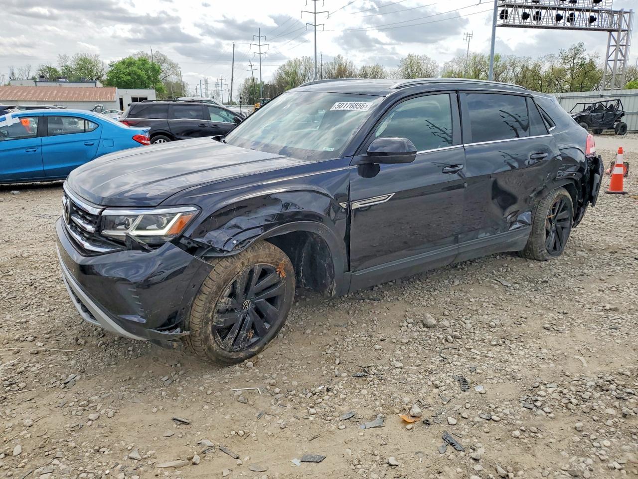 Salvage Volkswagen Atlas Image
