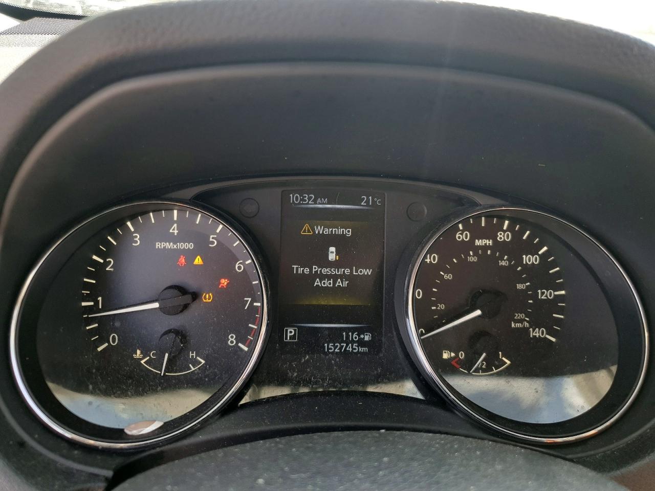 Nissan Rogue S