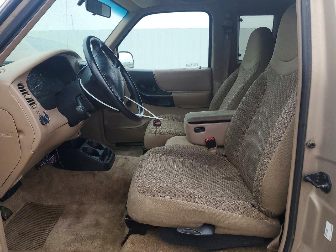 Ford Ranger Super Cab