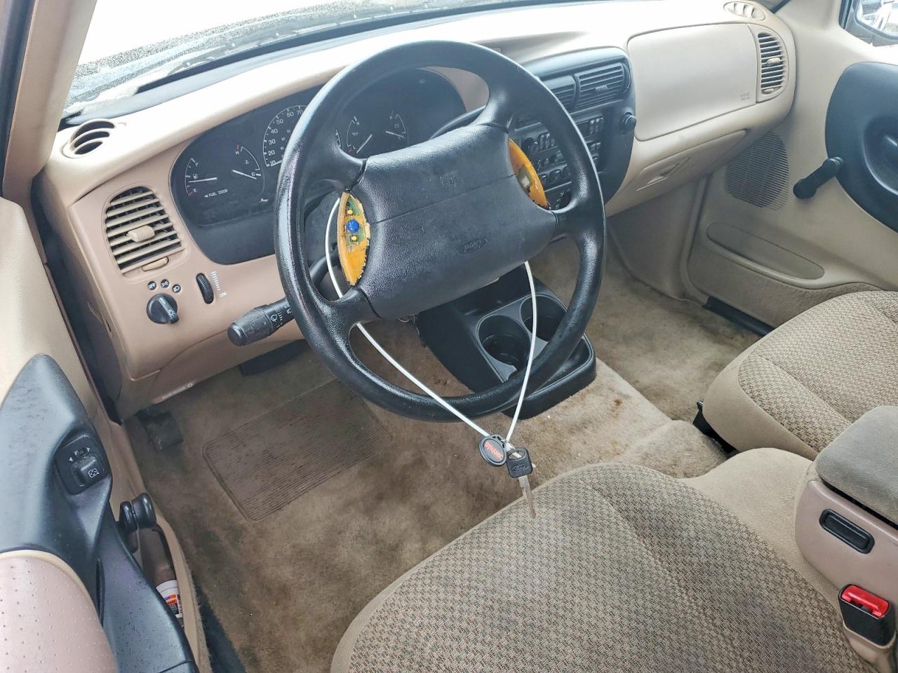 Ford Ranger Super Cab