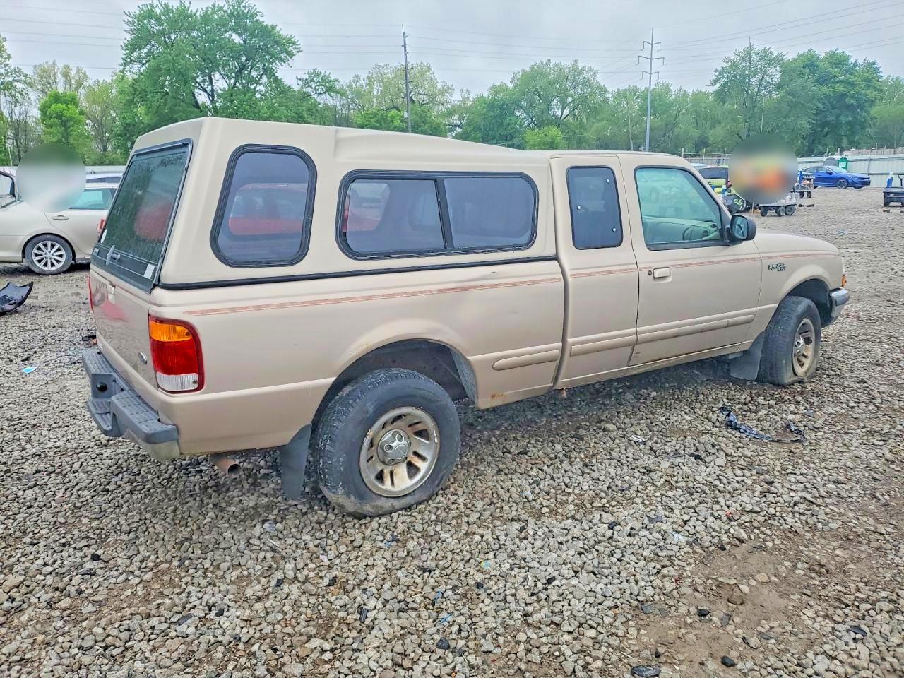 Ford Ranger Super Cab