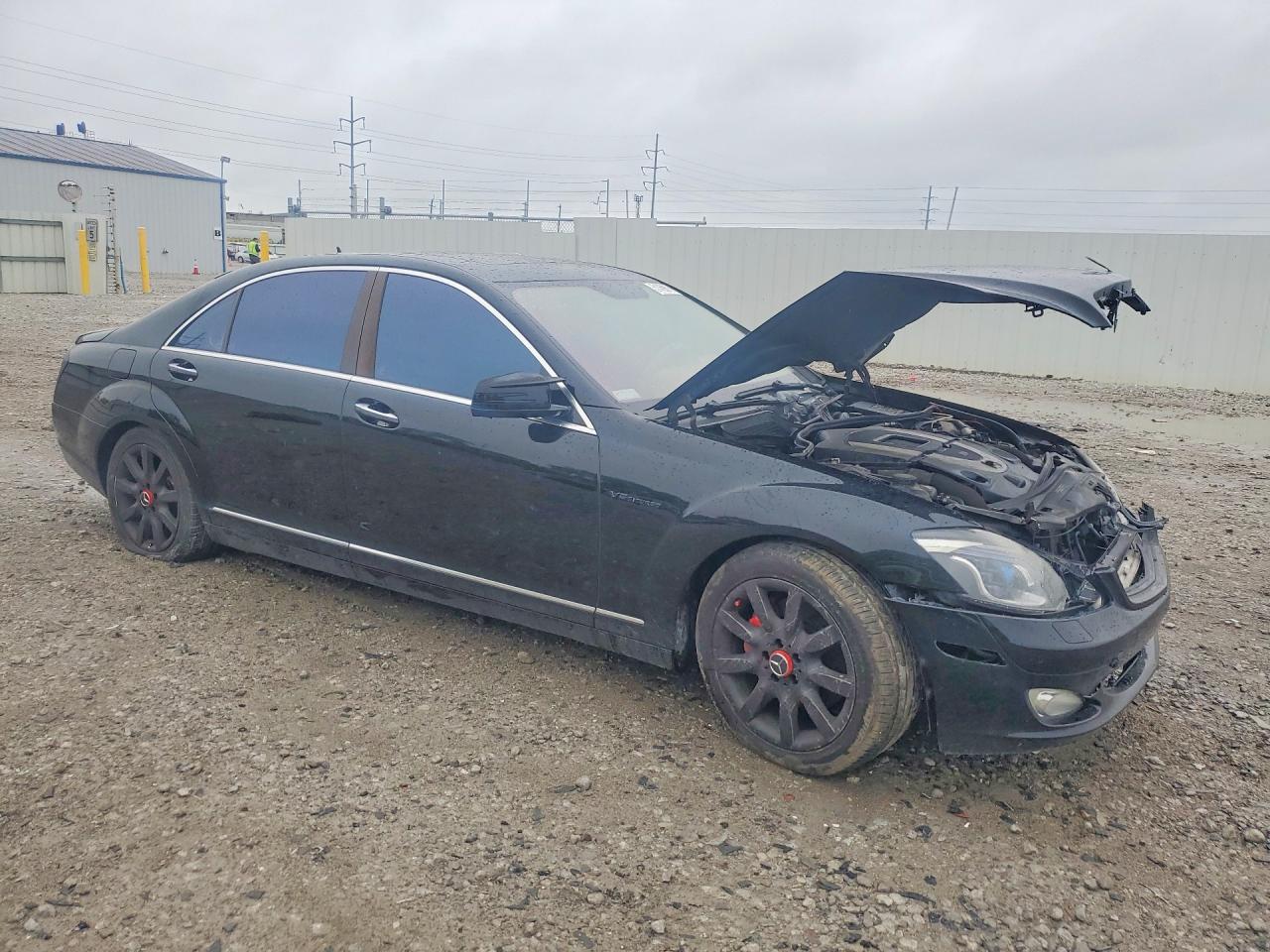 Mercedes-Benz S-Class 550