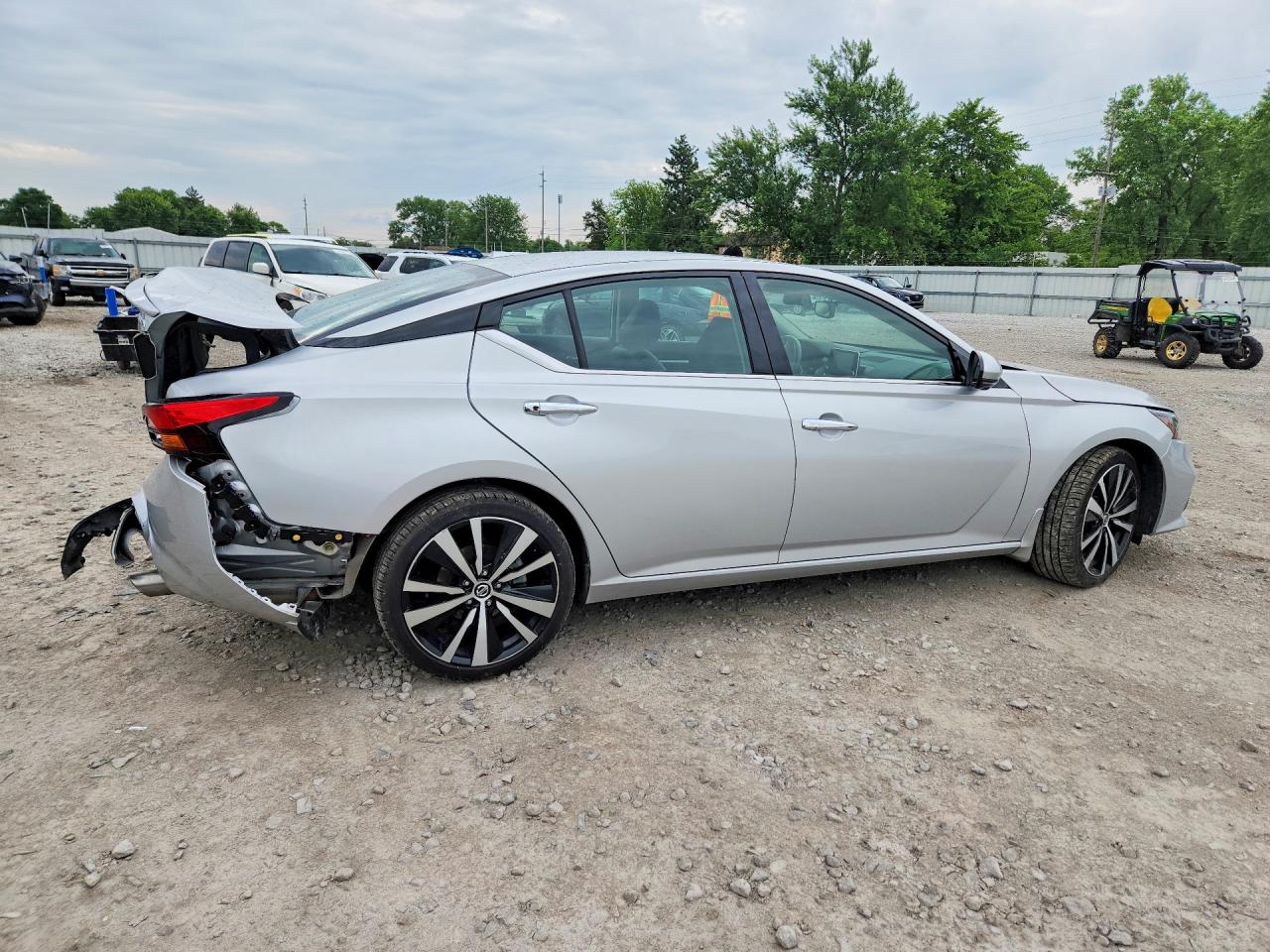 Nissan Altima Platinum
