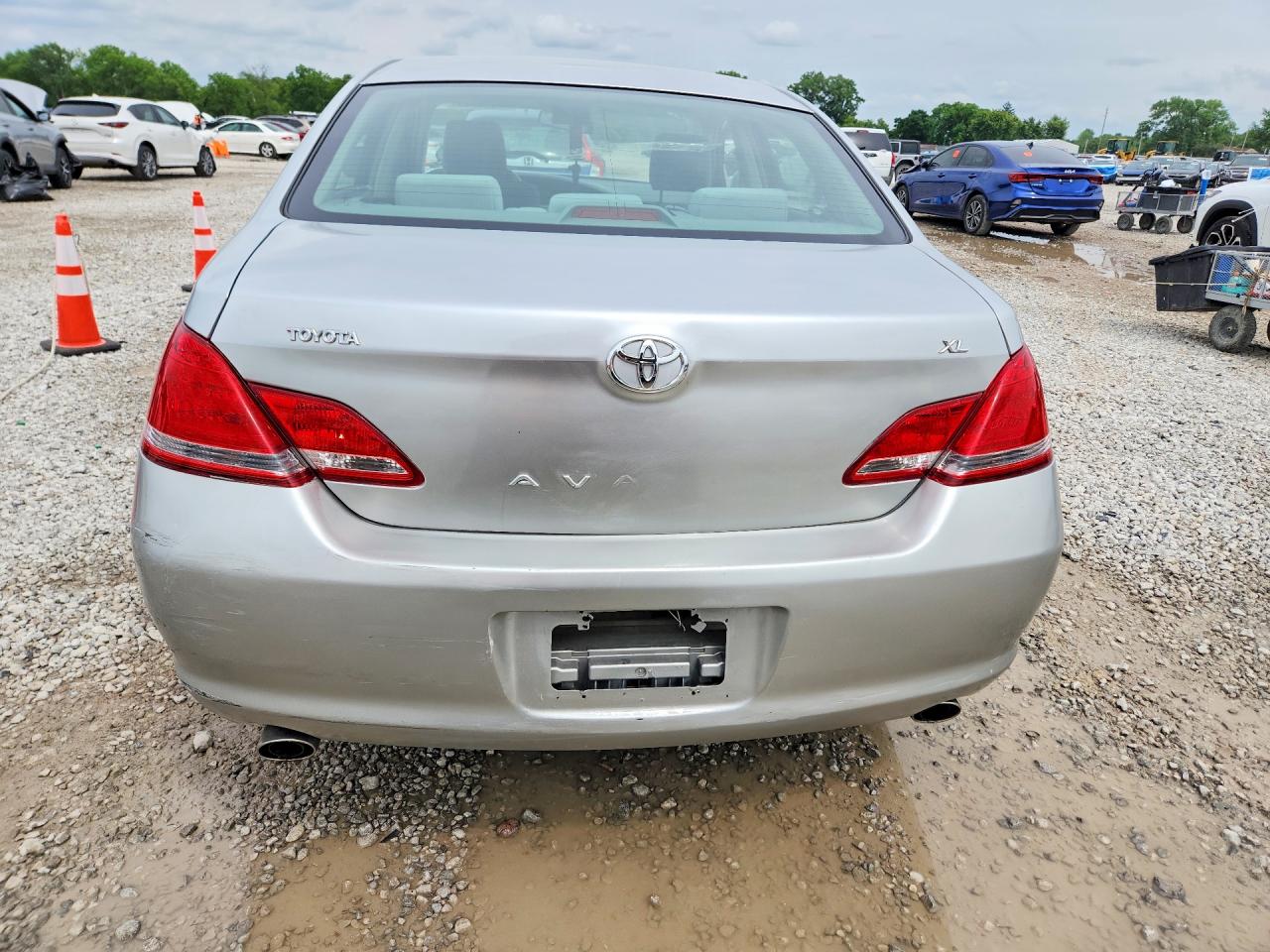 Toyota Avalon Xl