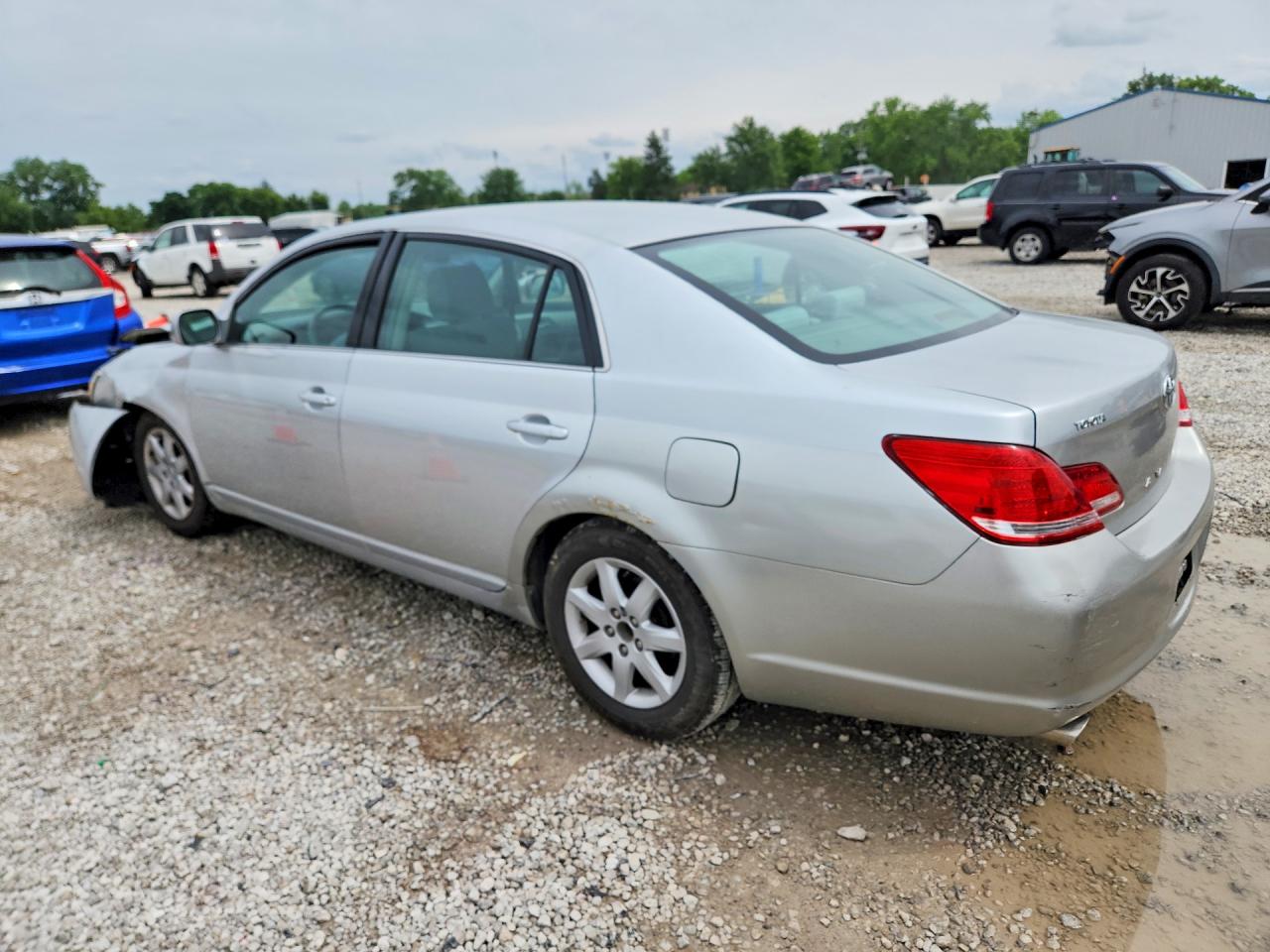 Toyota Avalon Xl