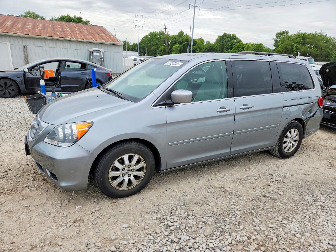 Salvage Honda Odyssey Image