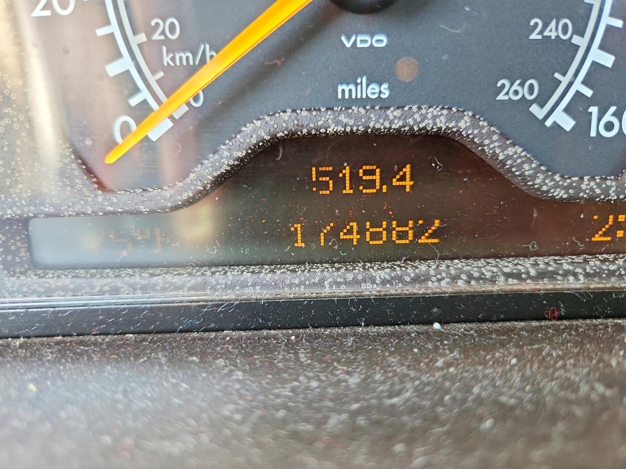 Mercedes-Benz E-Class 320
