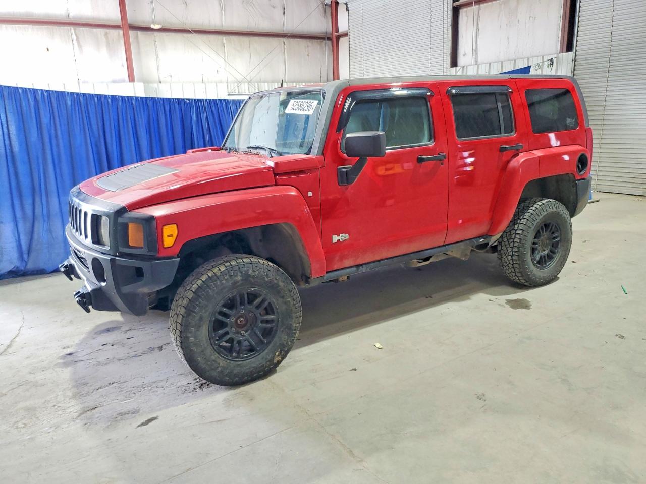 Salvage HUMMER H3 Image