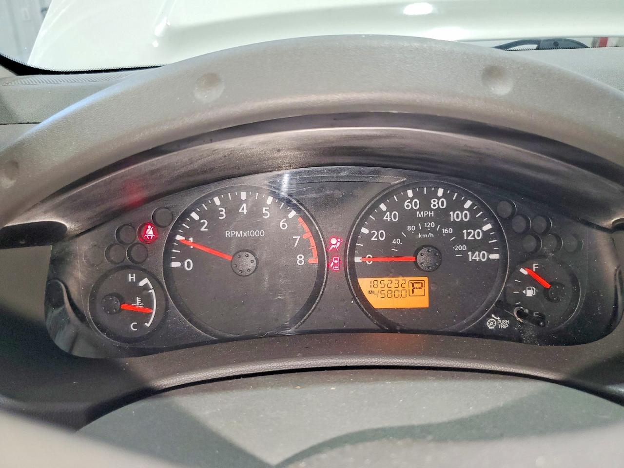Nissan Frontier S