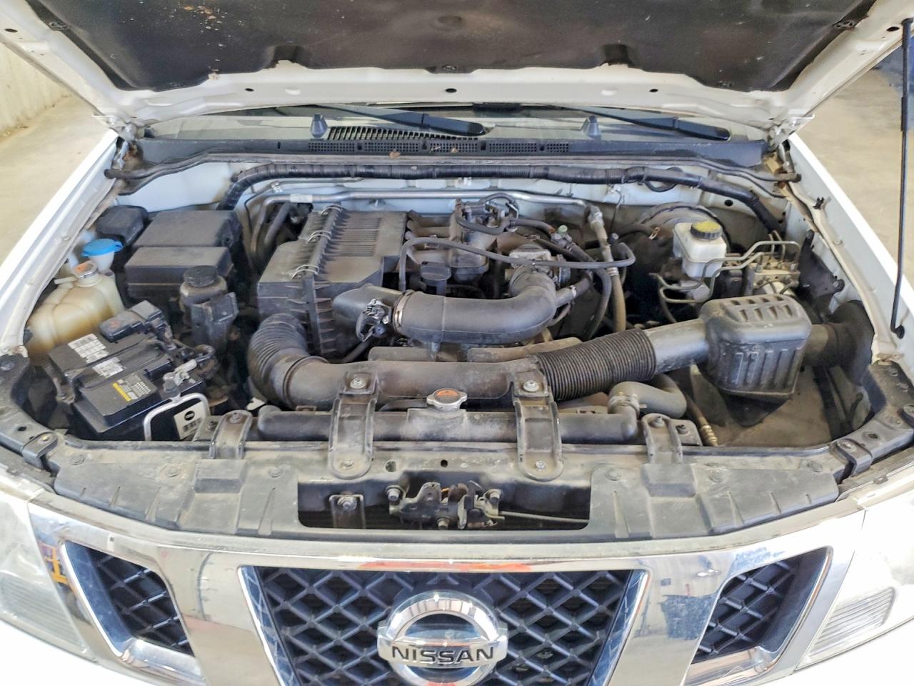 Nissan Frontier S
