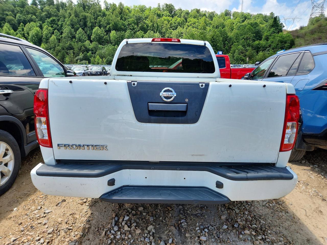Nissan Frontier S