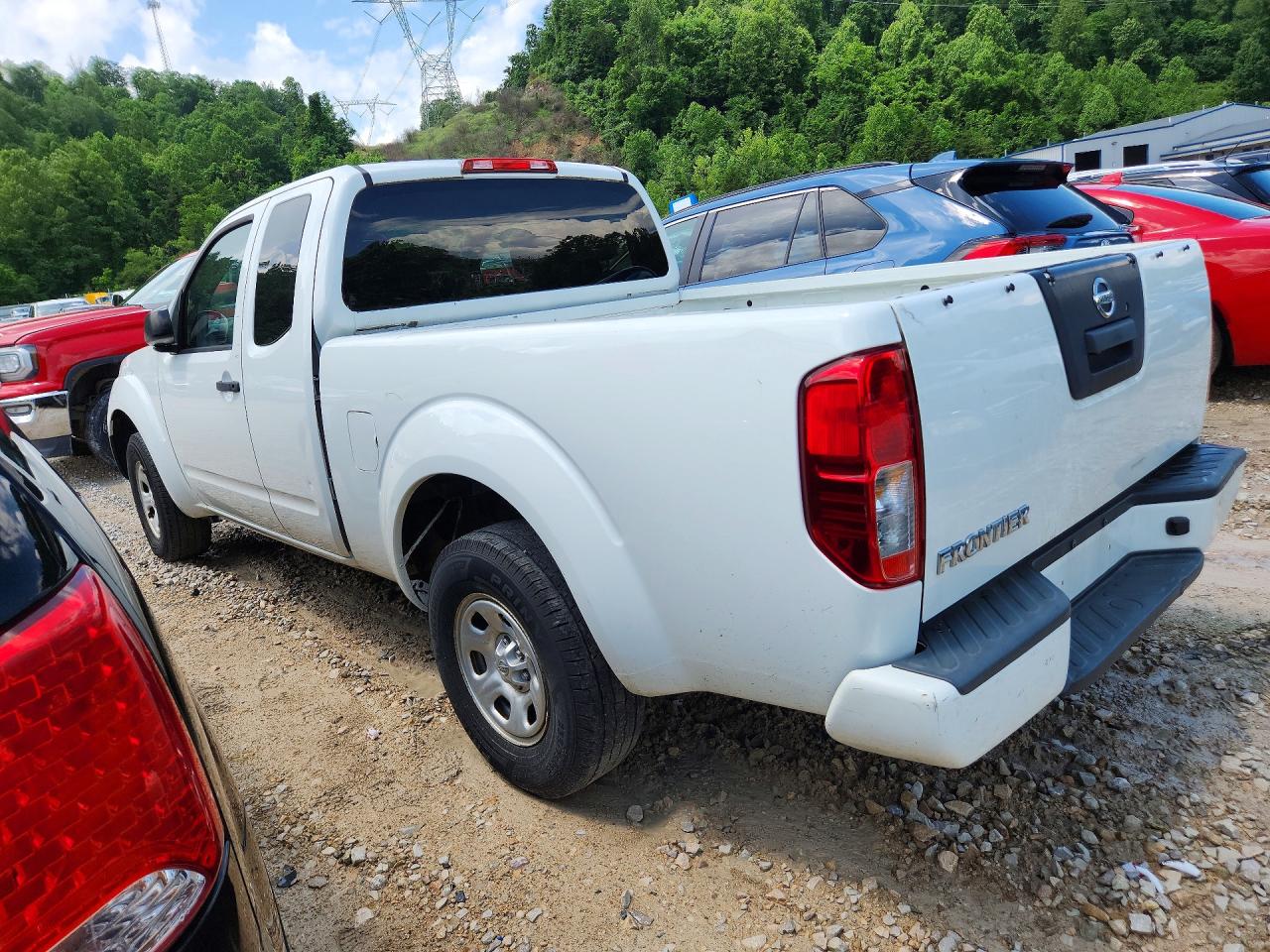Nissan Frontier S