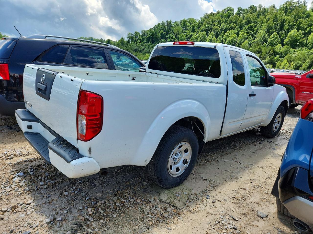 Nissan Frontier S