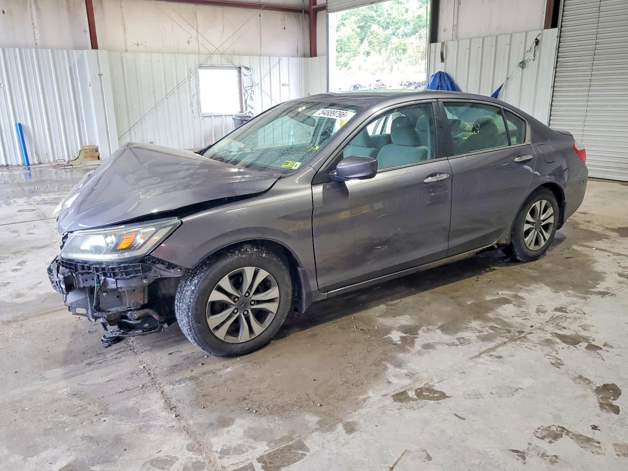 Salvage Honda Accord Image