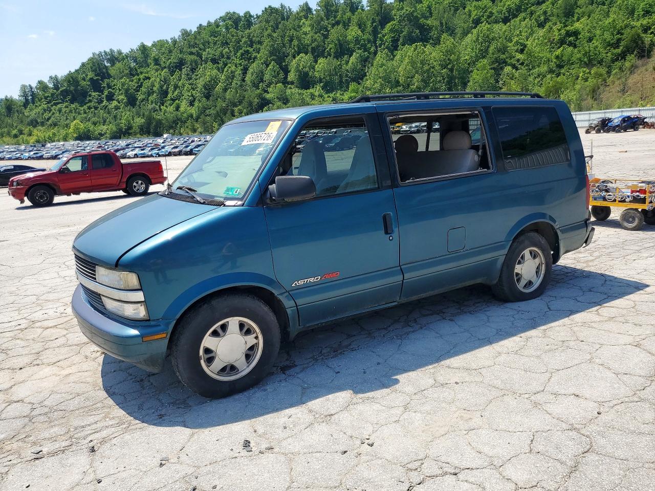 Salvage Chevrolet Astro Image