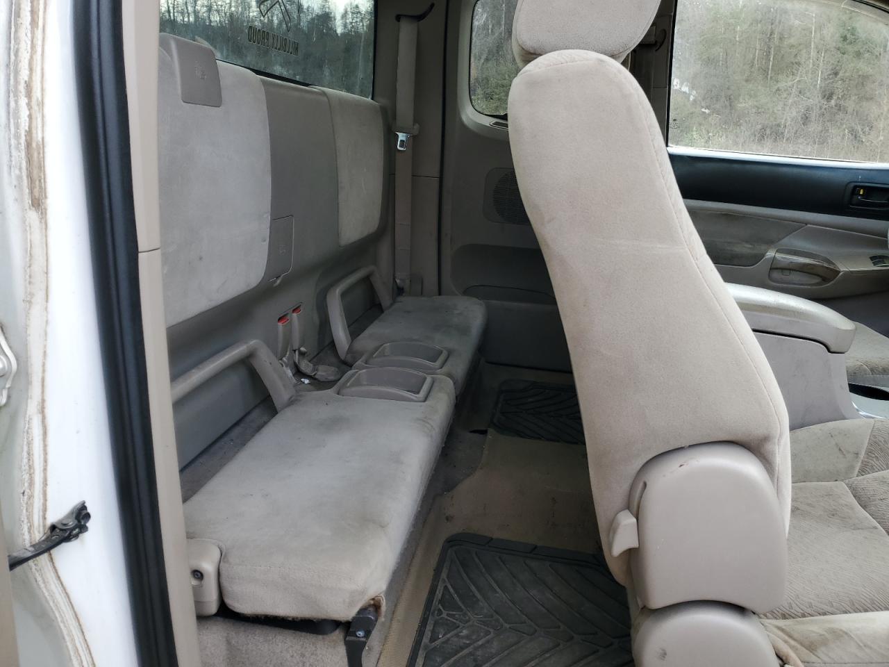 Toyota Tacoma Access Cab
